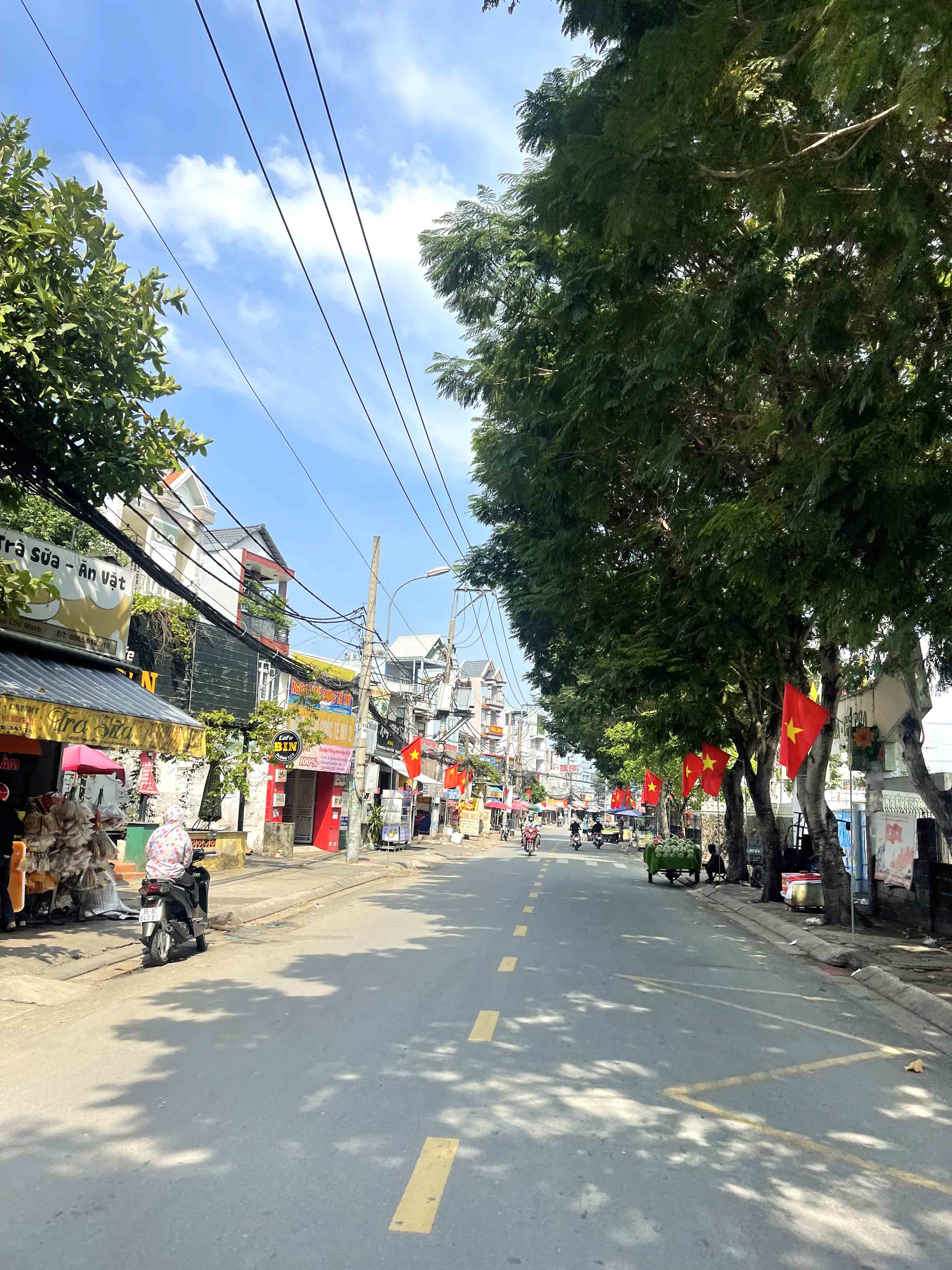 Bán nhà Linh Xuân Thủ Đức – 57m² – Hẻm xe hơi – ngang 6m – gần Làng ĐH, Phạm Văn Đồng - chỉ 3.65 tỷ - Ảnh 1